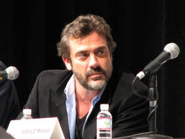 Jeffrey Dean Morgan