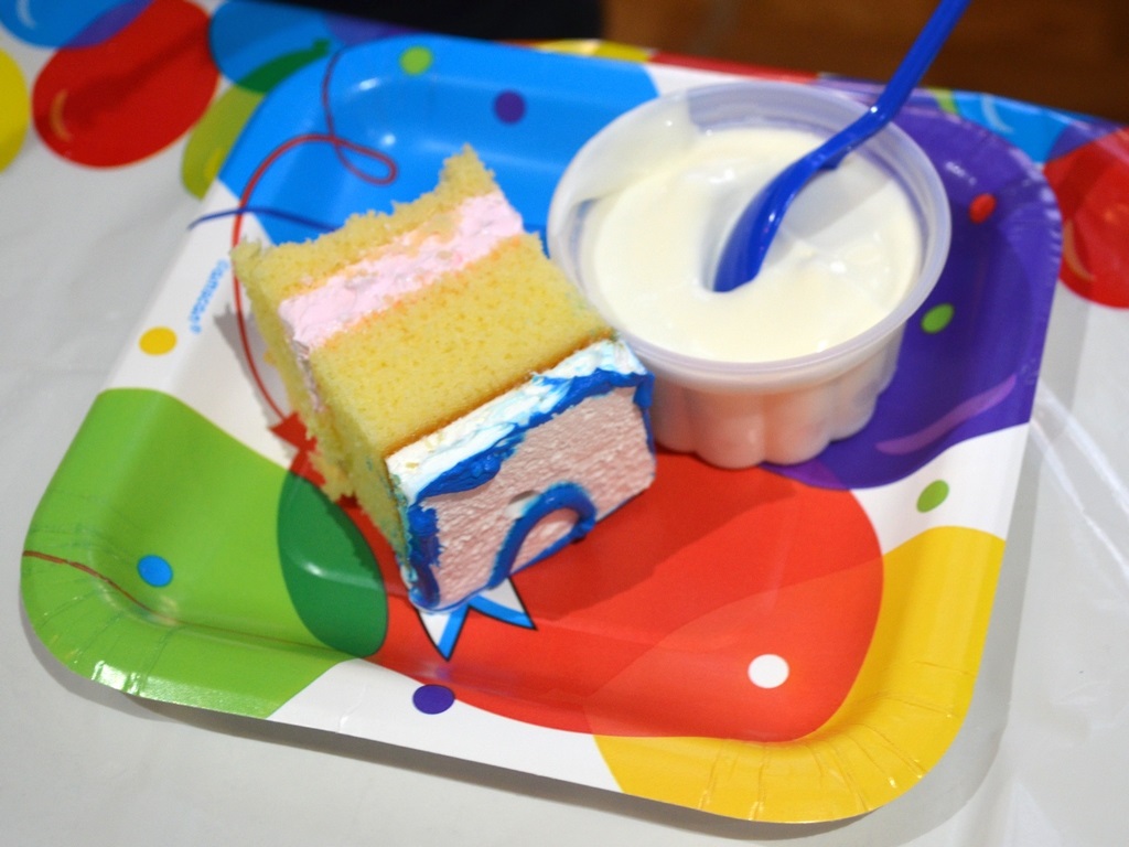 Birthday cake and Ice cream cup by uguardian