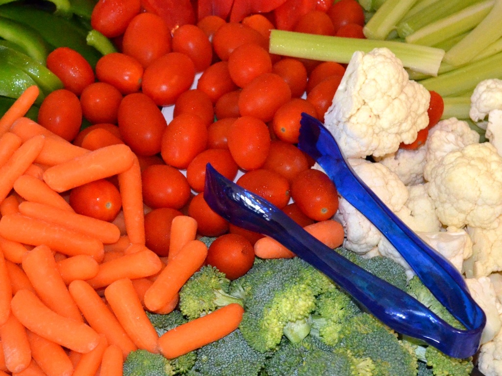 Veggie Tray by uguardian