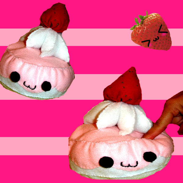 Stawberry Cake Plushie