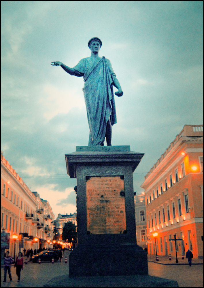 statue of the Duc de Richelieu