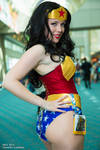 Wonderwoman Cosplay Toni Darling SDCC 2014