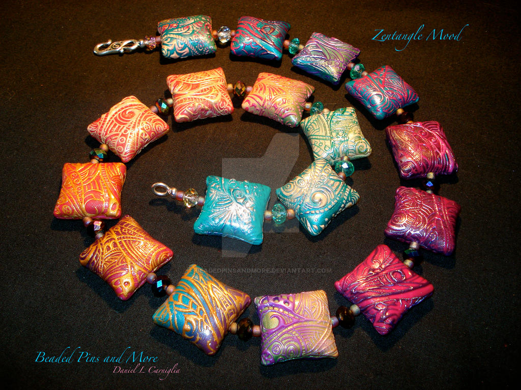 Zentangle Mood...Sq. Pillow beads