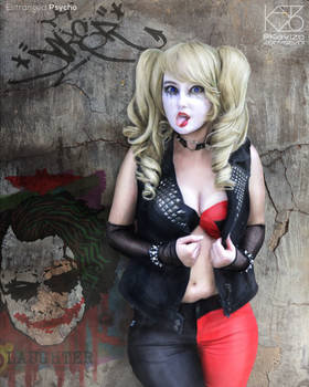 Estranged Psycho Harley Quinn by Kavizo