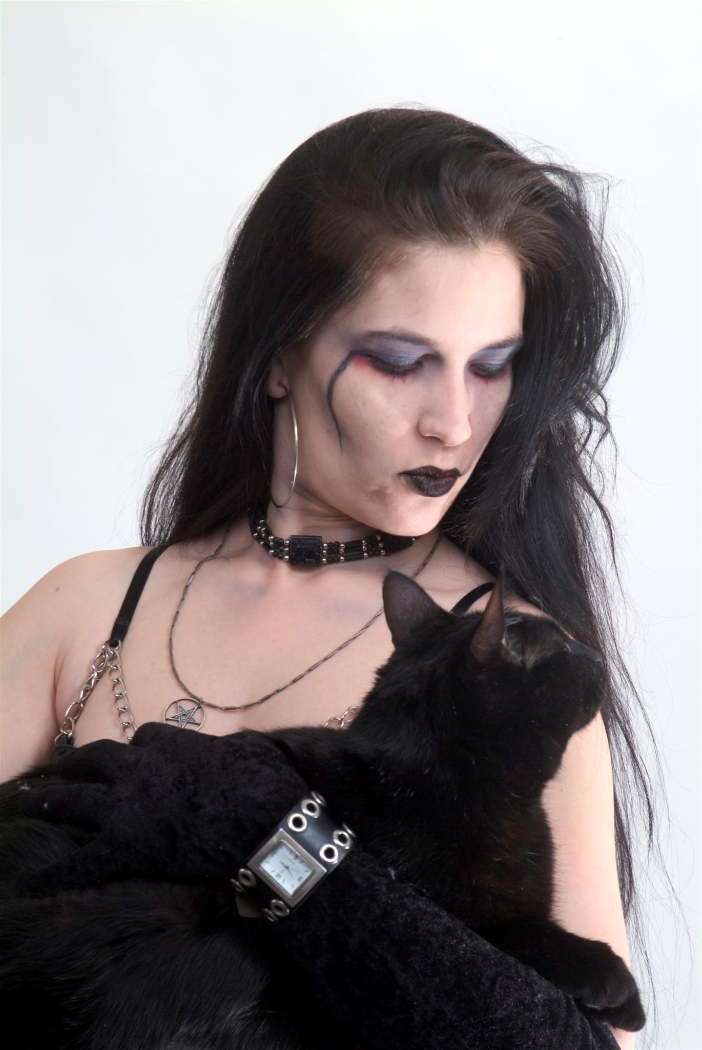 Pretty Kitty by DementiaArmand on DeviantArt