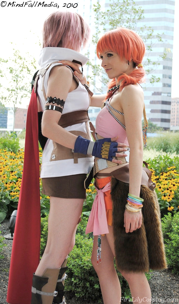 Lightning and Vanille - FFXIII