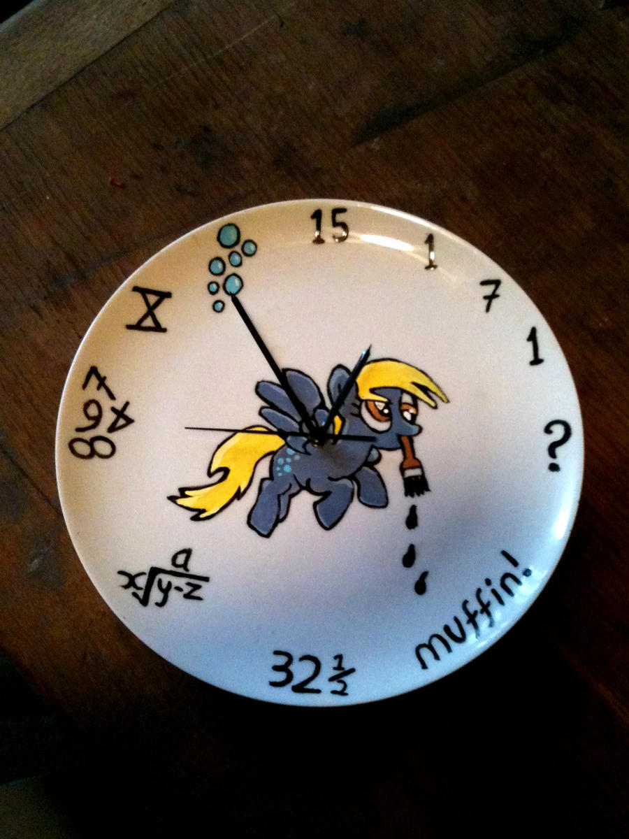 My Little Pony: Derpy Hooves wall clock!
