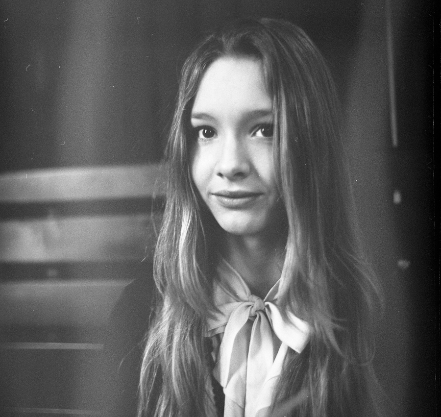 Sophie: Arty, Girly - 2