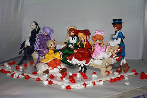 Rozen Maiden on couch set 9