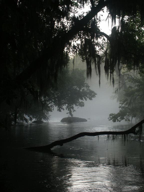 Broad river's chilly morning