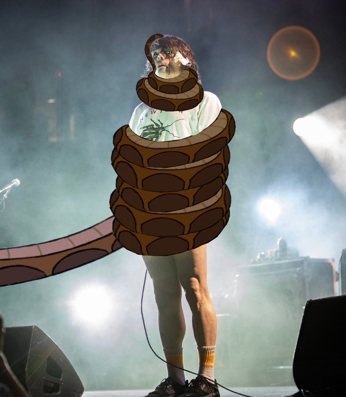 Kid With Snake Statue Rapper Snake onstage by NickyToony on DeviantArt