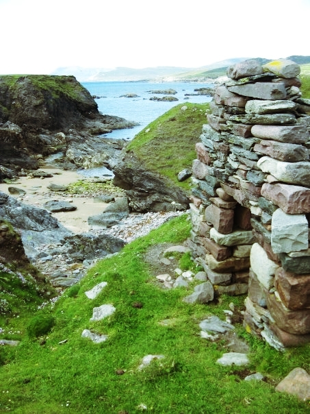 Achillbeg hut