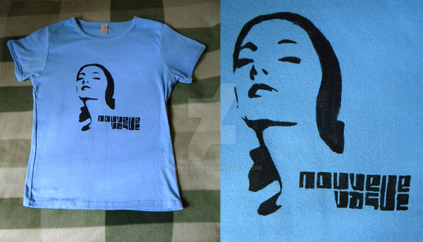 Nouvelle Vague T-shirt.