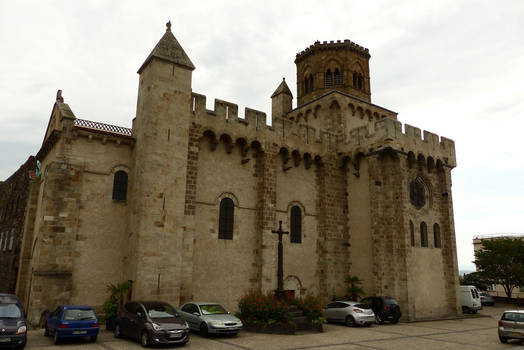 Eglise Fortifiee de Royat