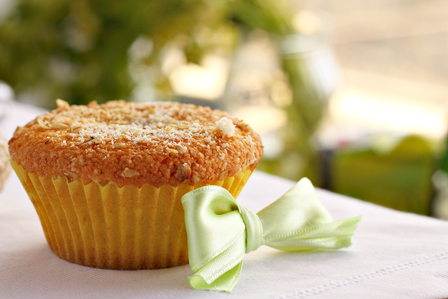 Coconut muffins with marzipan by kupenska Coconut muffins with marzipan by kupenska