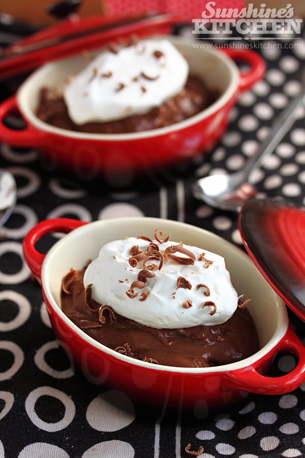 Chocolate pudding with whipped cream