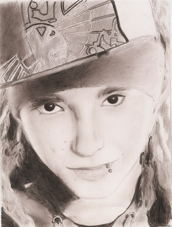 Tom Kaulitz Completed