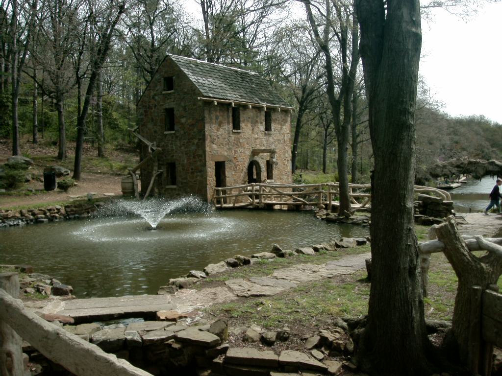 Little Rock - Old Mill 4