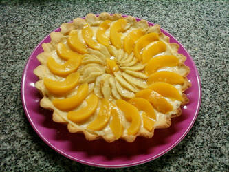 Custard pie with peaches and apples