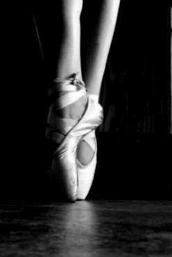 Pointe feet 2