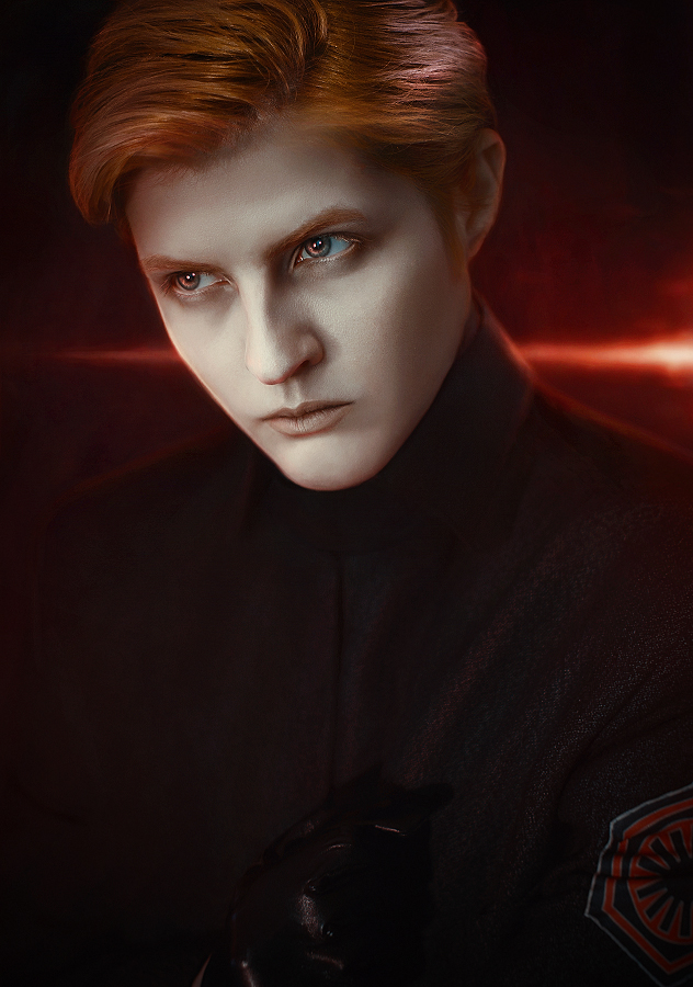 General Hux: Evil space Disney prince