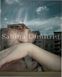 smile fake in pictures