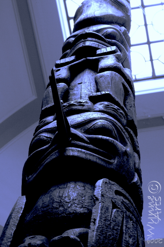 ROM Totem Pole