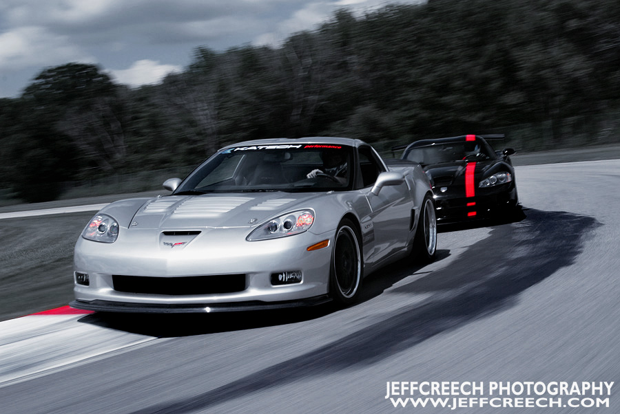 Vette vs Viper 2