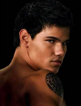 .TaylorLautner.