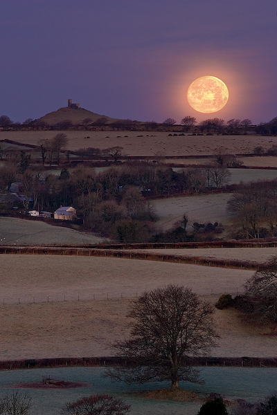 Moonset Sunrise