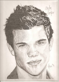 Taylor Lautner