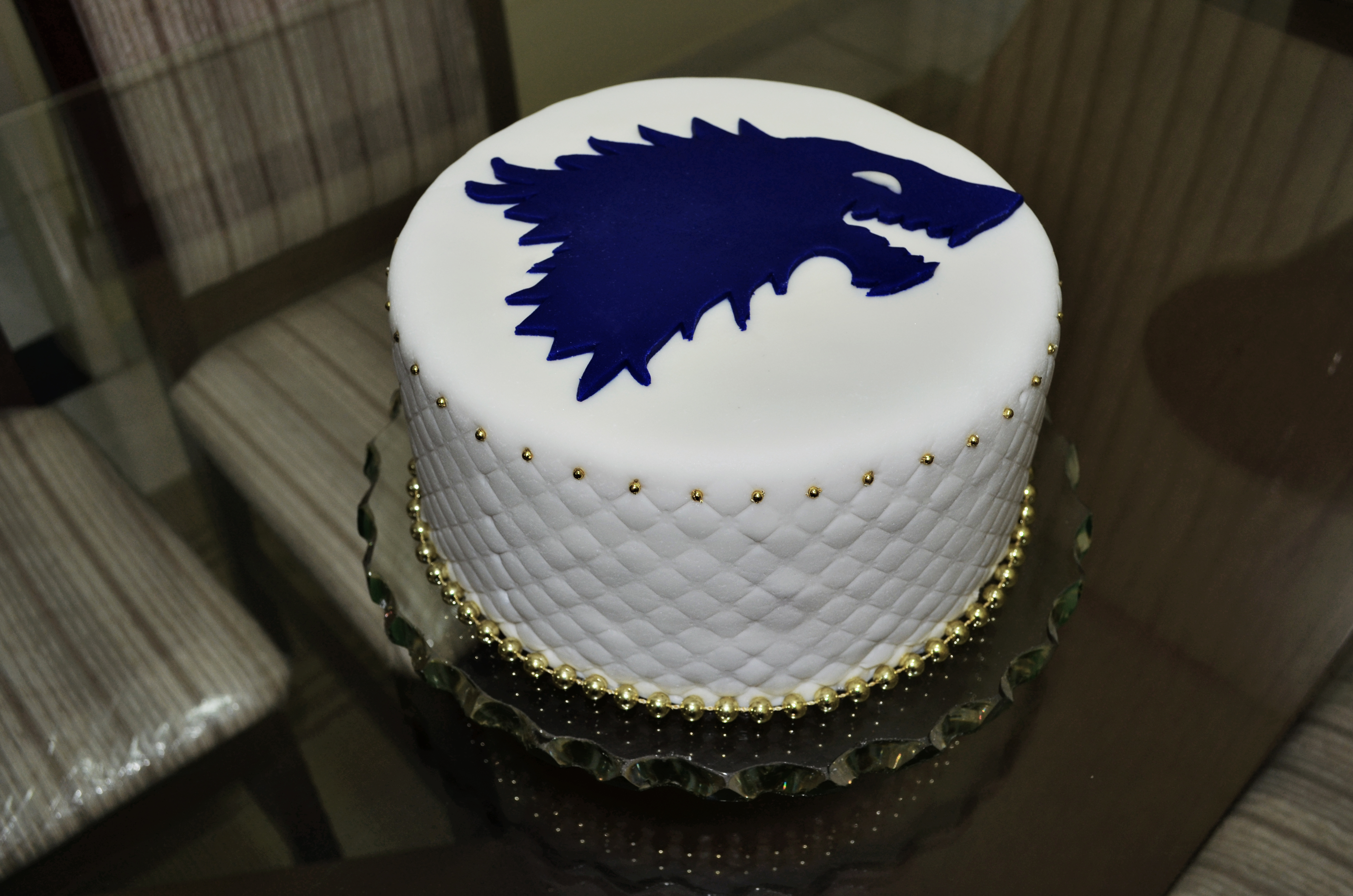 My House Stark cake