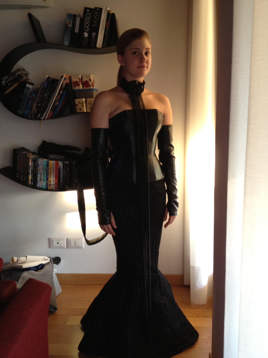 padme black corset dress Padm's corset gown- costume analysis