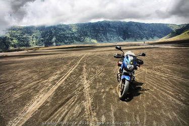 pulsar at bromo