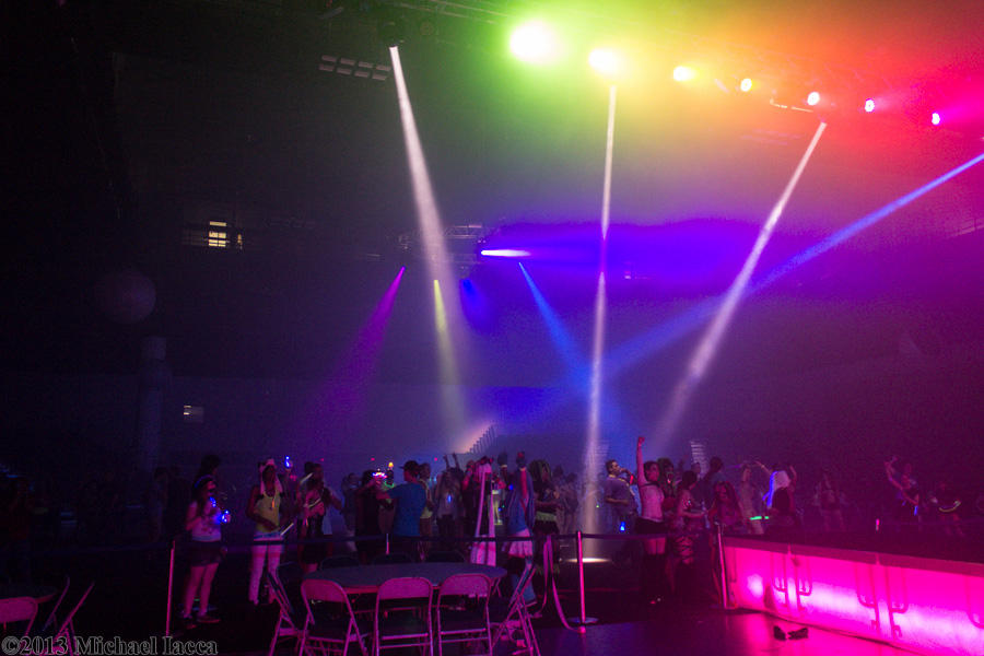 Metrocon Rave 2 by Insane-Pencil on DeviantArt