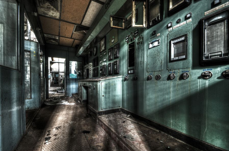 Control Room by stengchen