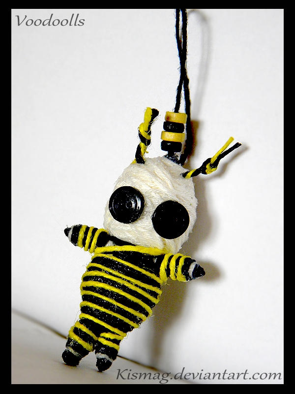 String bee by Kismag on DeviantArt