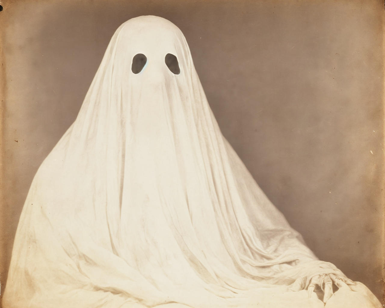 Ghost portrait by Dinamarc96 on DeviantArt