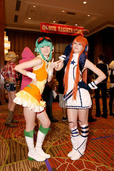 Gumi and Miki at A-kon23