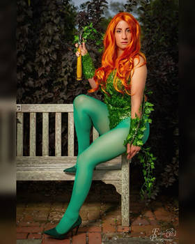 Poison Ivy Cosplay