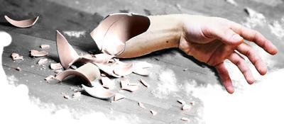 Mano rota by Kisssaki on DeviantArt