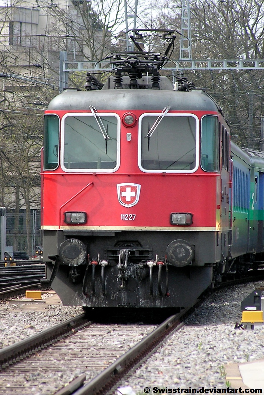 SBB Re 4-4 II 11227