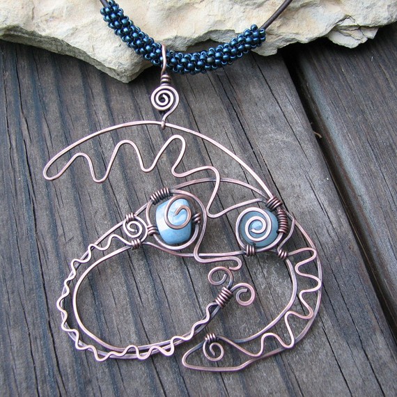 sleeping dragon necklace