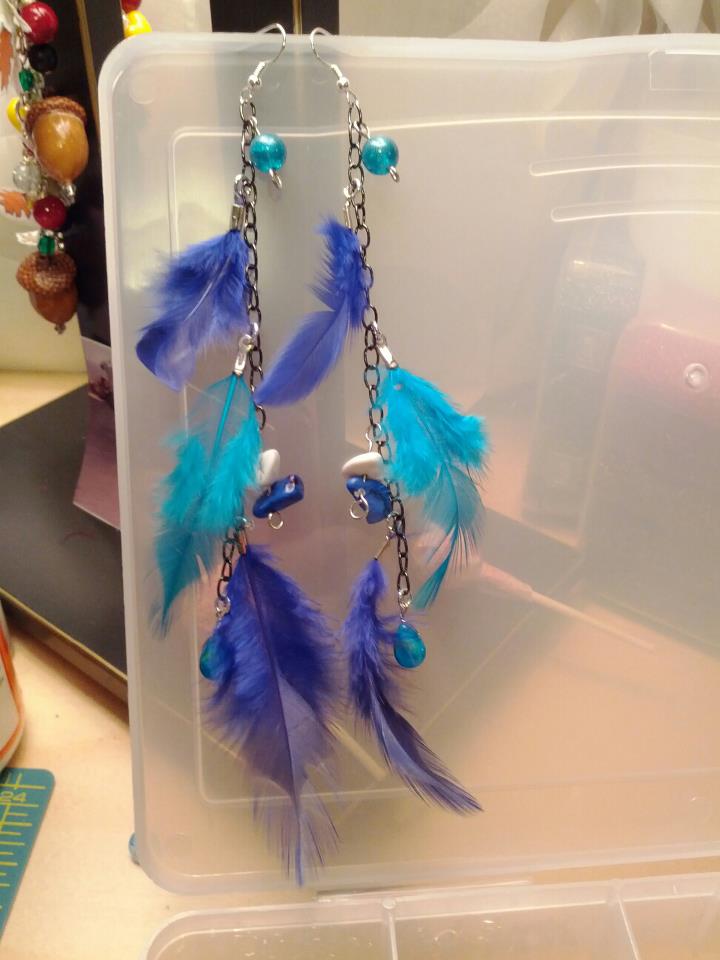 Feather earrings- blue