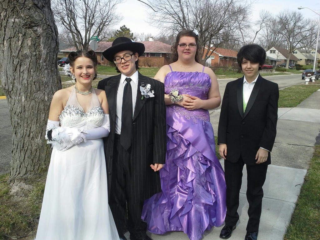 more prom by zakuraharuno on DeviantArt
