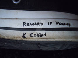 Kurt Cobain Converse - Writing