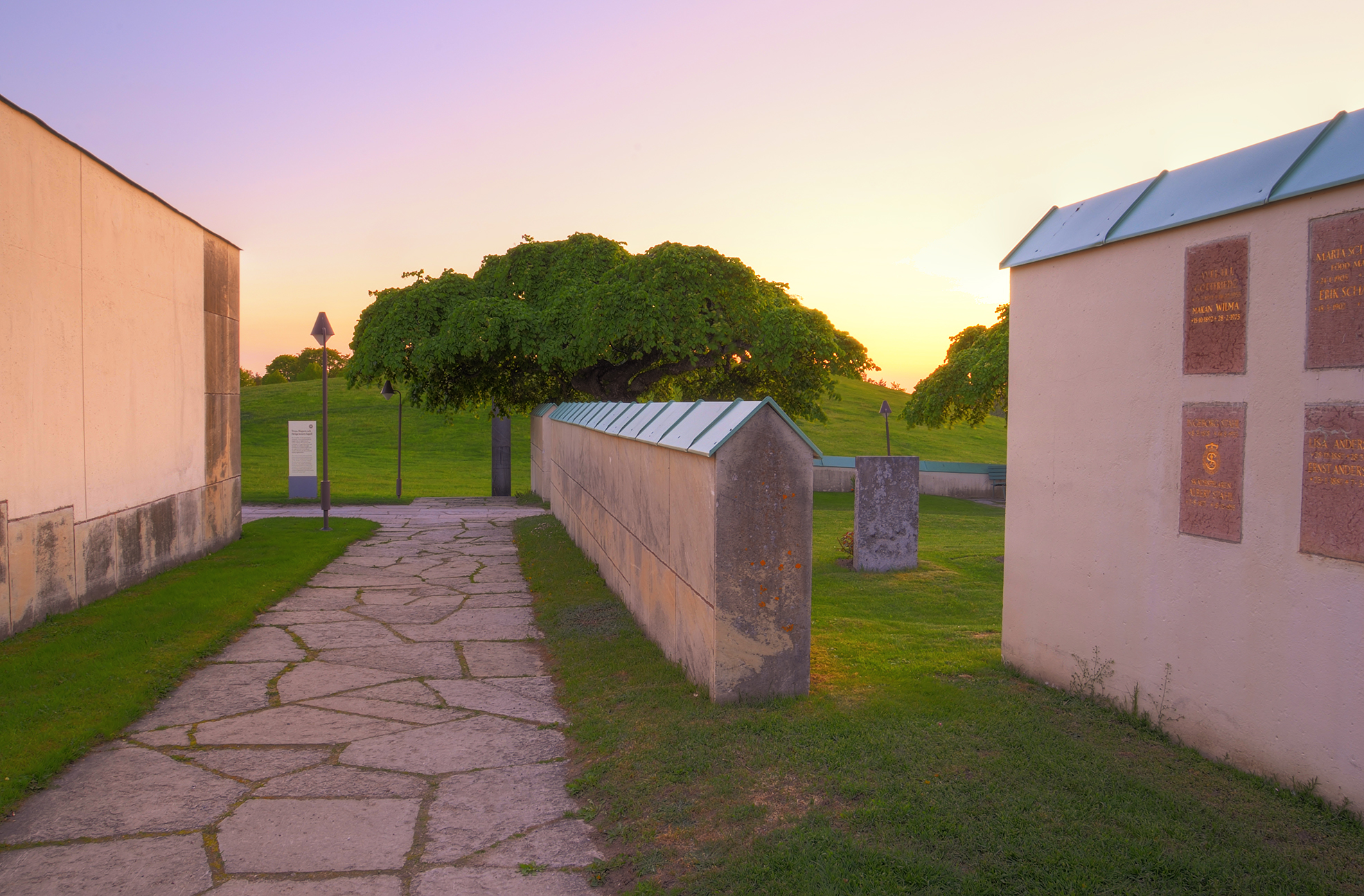 The Woodland Cemetary III