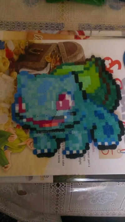 Bulbasaur perler bead sprite.