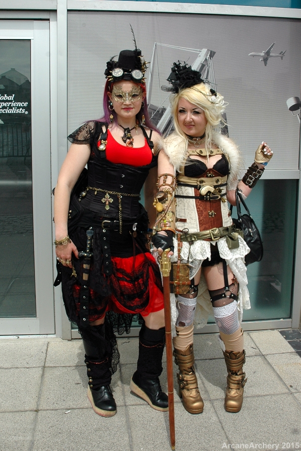 Steampunk ladies