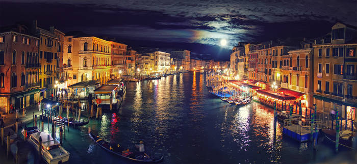 night Grand Canal